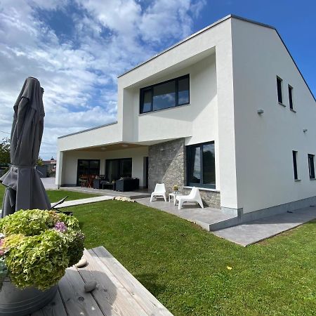 La Llosina Vivienda Vacacional Alquiler Integro Llanes Zewnętrze zdjęcie